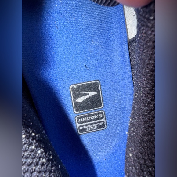 BROOKS Adrenaline GTS 14 Men’s Running Shoes Size 10.5 Silver Blue Support - Picture 13 of 13